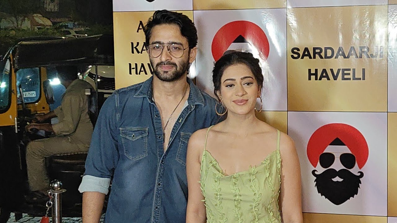 Hiba Nawab And Shaheer Sheikh Arrive At Sardaarji Haveli Launch Today #hibanawab #shaheershaikh