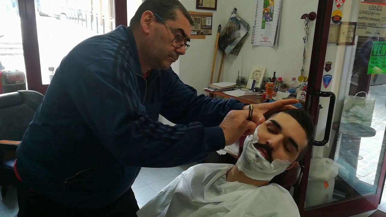 Beard shave by italian Barber shop Enzo
