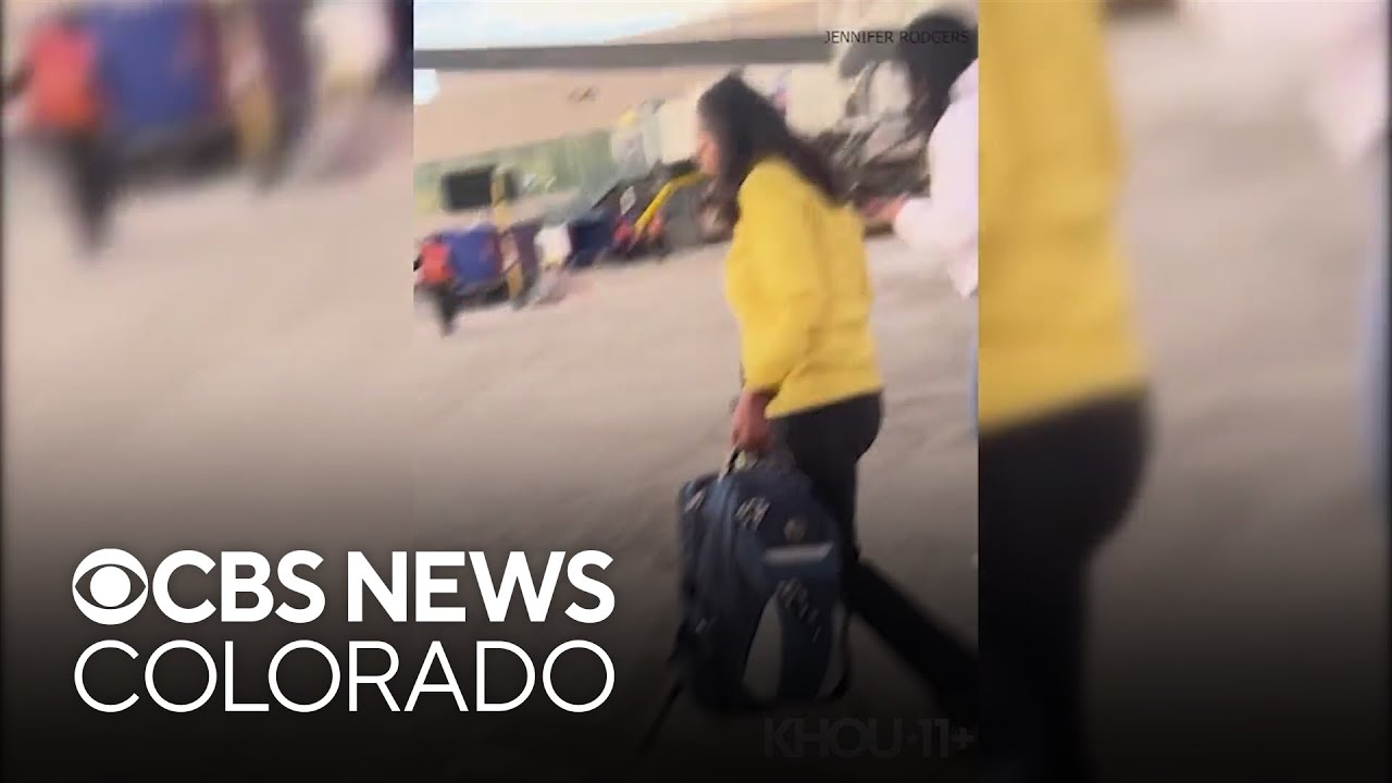 After cellphone caught fire on plane in Denver, some passengers panicked