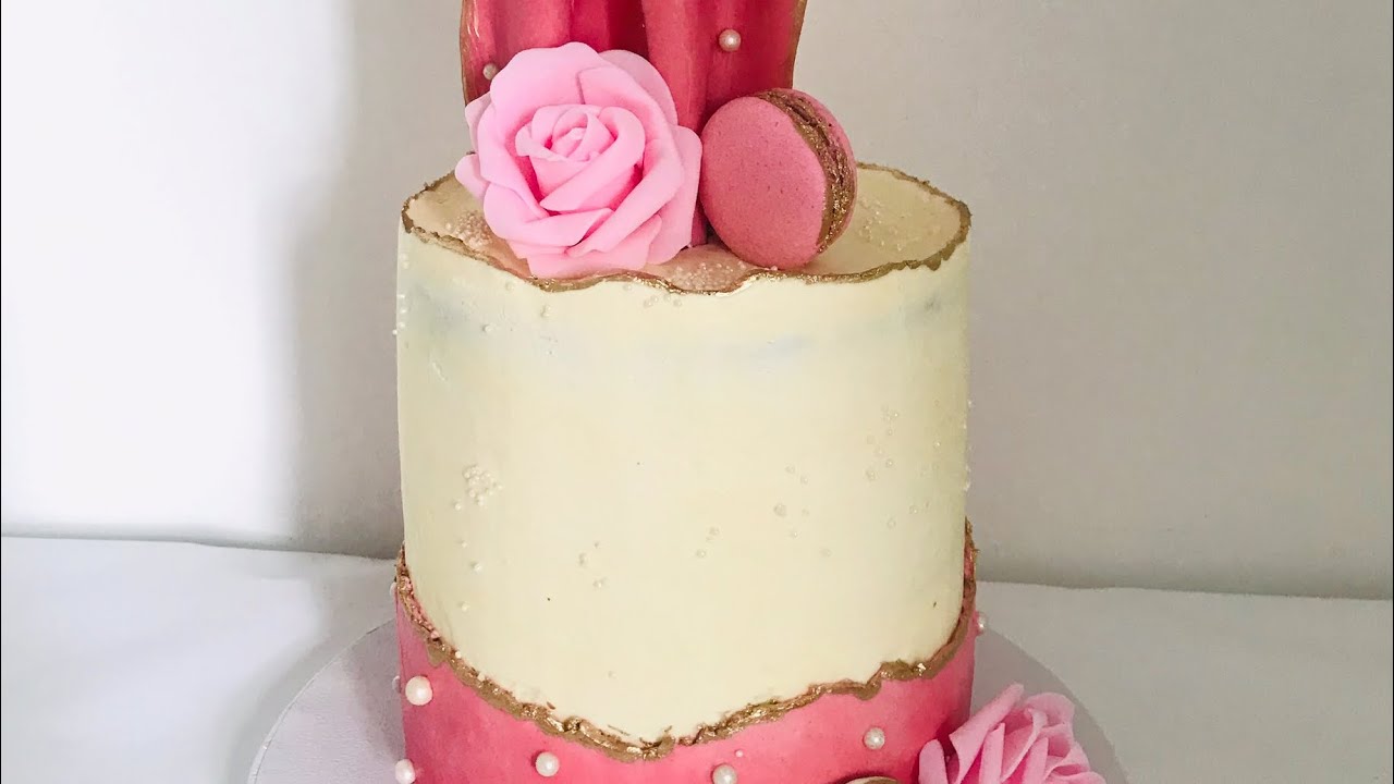 Gâteau à la crème au beurre  (Montage et décoration)