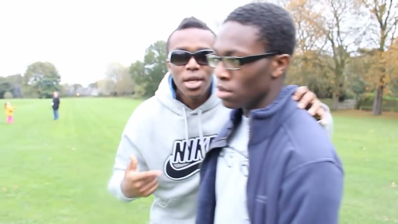 Deji beats KSI in a race