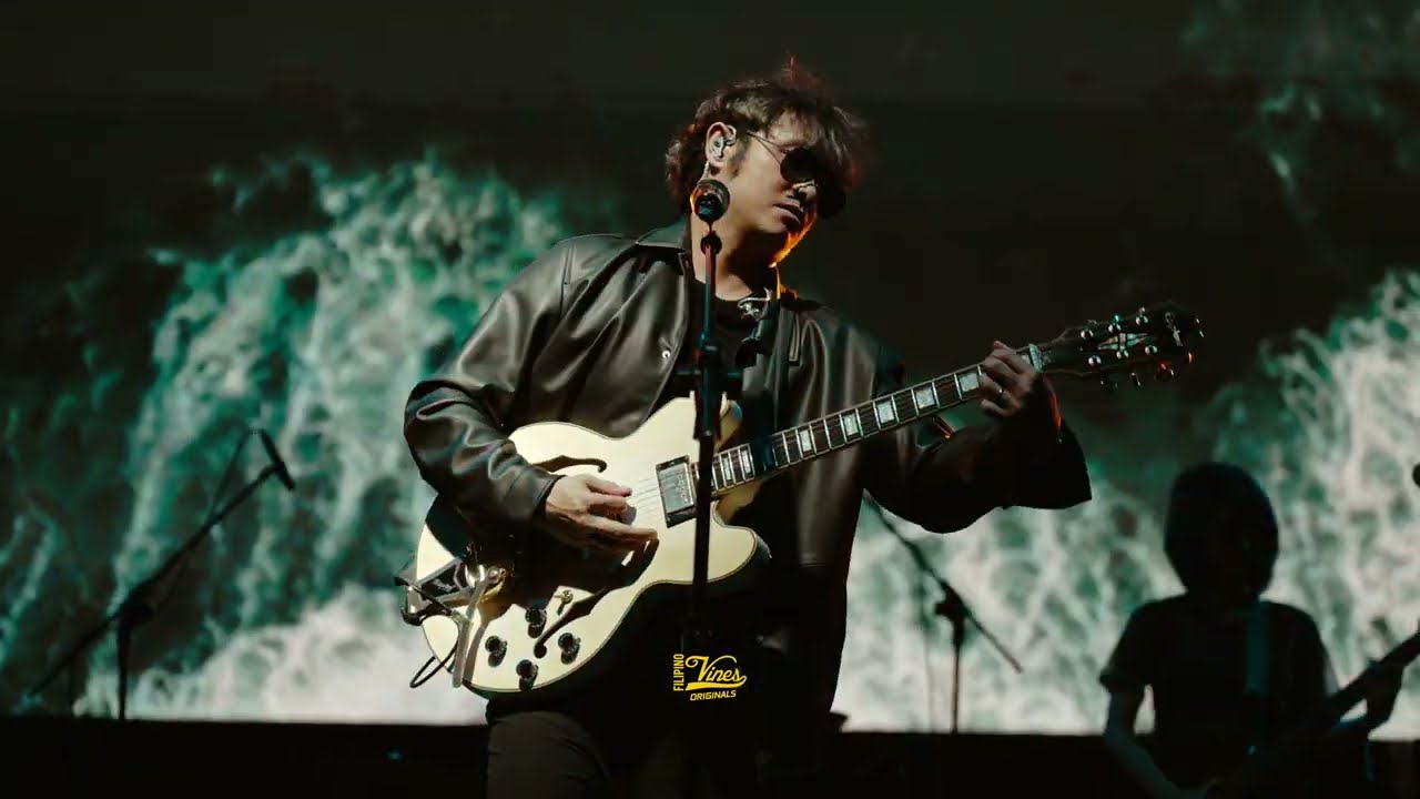 Kean Cipriano performs 