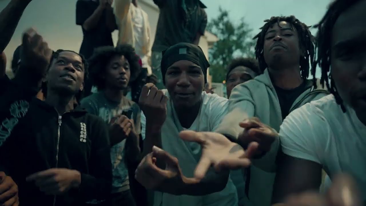 Pros Ap, V.I., 969 Baby Cuz, Guttafats & Birdo - 10 Skits 1 Jeep (Official Video)