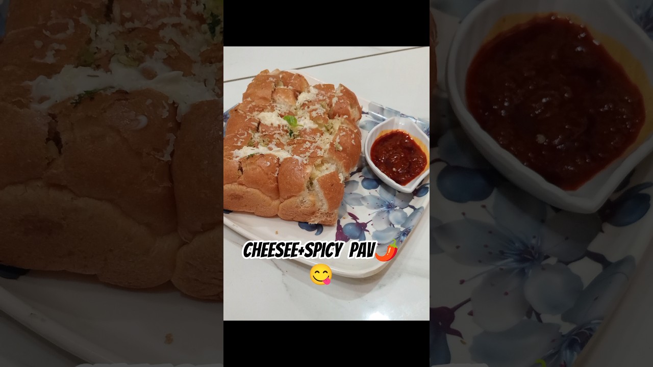 🔥 Spicy Cheesy Thecha Pav | Street Style Pav Recipe | 2 Minute Snack Idea