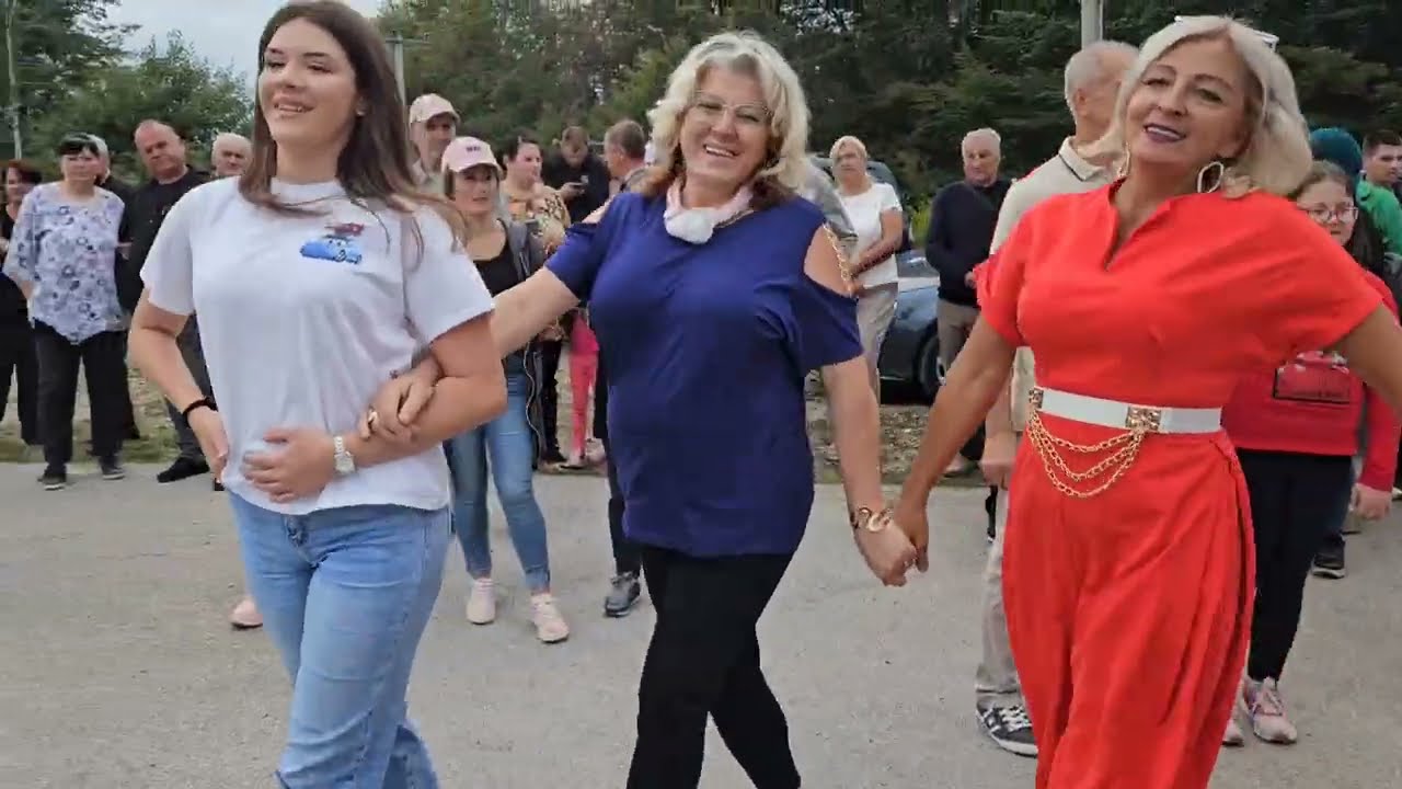 🔴 Vila Sandžaka i Bosne Amna kolo vodi - Grebak - Zuko Bend - Bosanski teferič