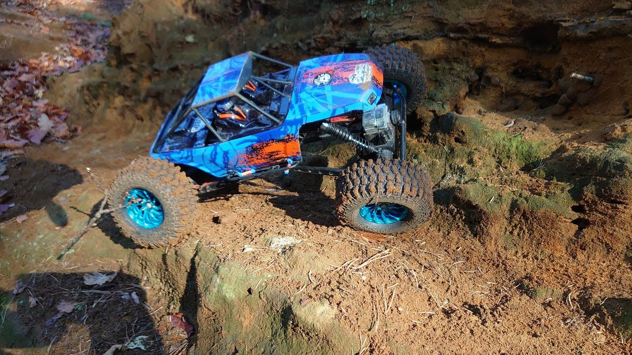 Ravine @ Chicksands (FTX Ravine, only weight added to front axel and wheel/tire upgrades)
