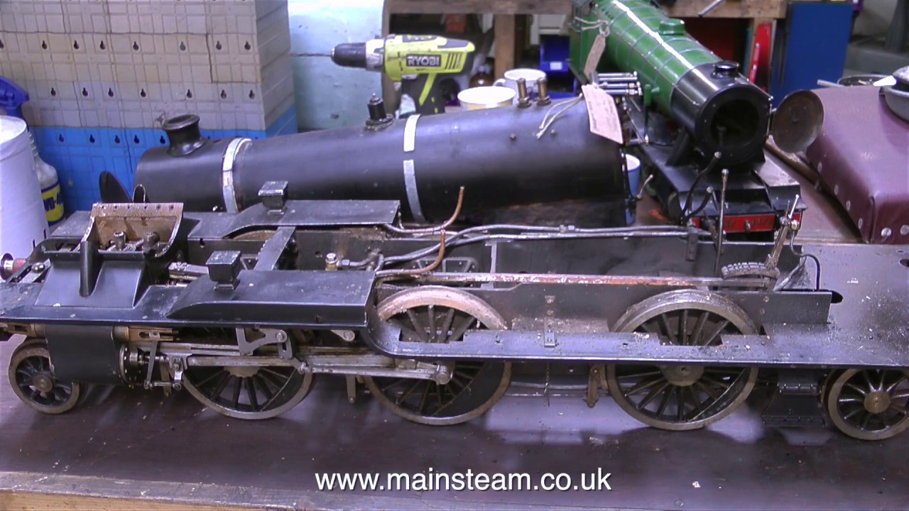 WORKING AT THE STEAM WORKSHOP - REPAIRING A BROKEN STEAM PIPE