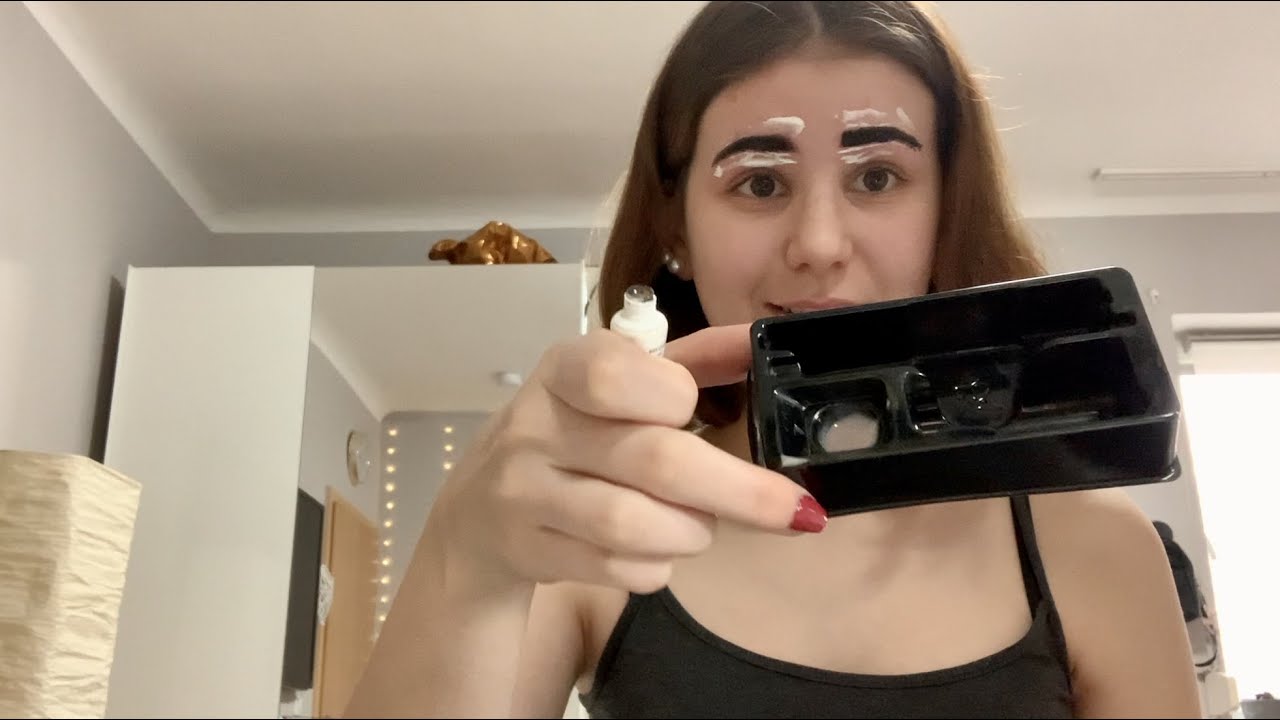 Ich färbe mir heute meine Augenbrauen