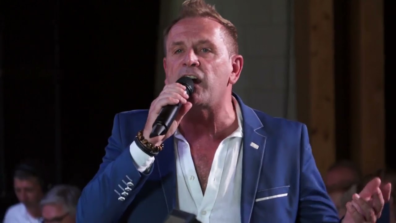 Forever Band & John Dennis:  Twee verliefde ogen