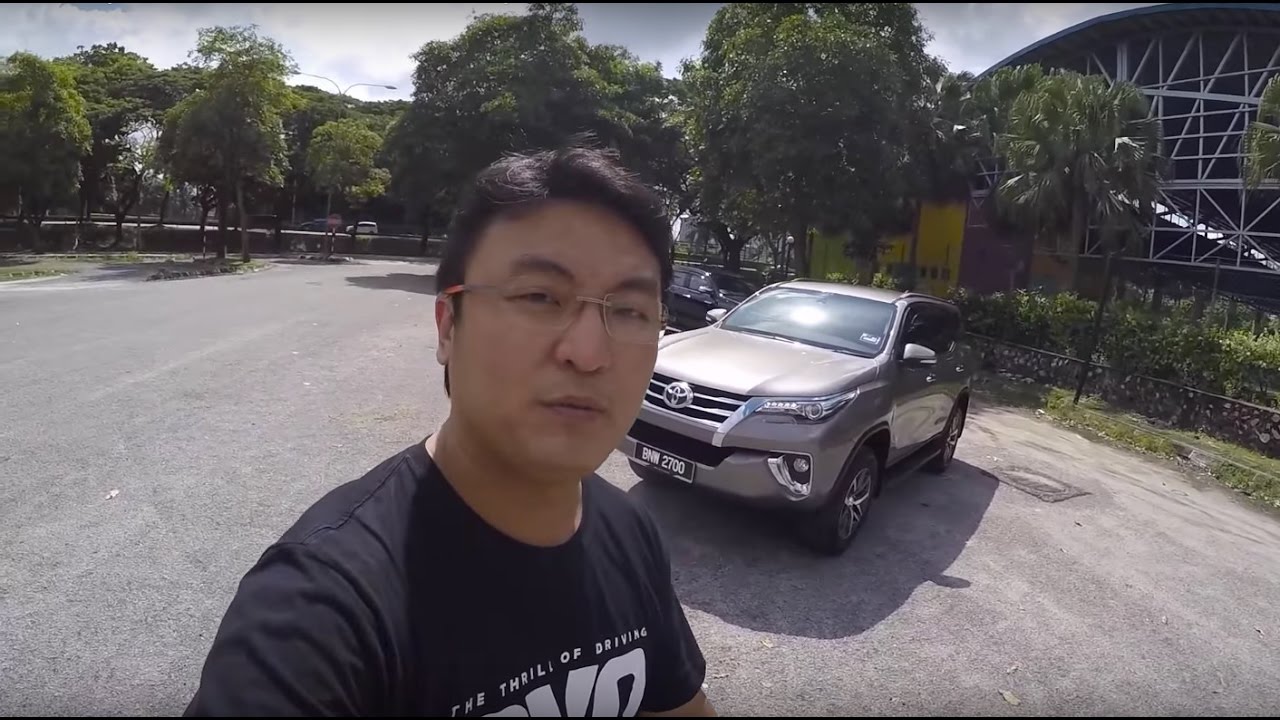 Evo Malaysia.com | 2016 Toyota Fortuner 2.7 SRZ Review by Bobby Ang