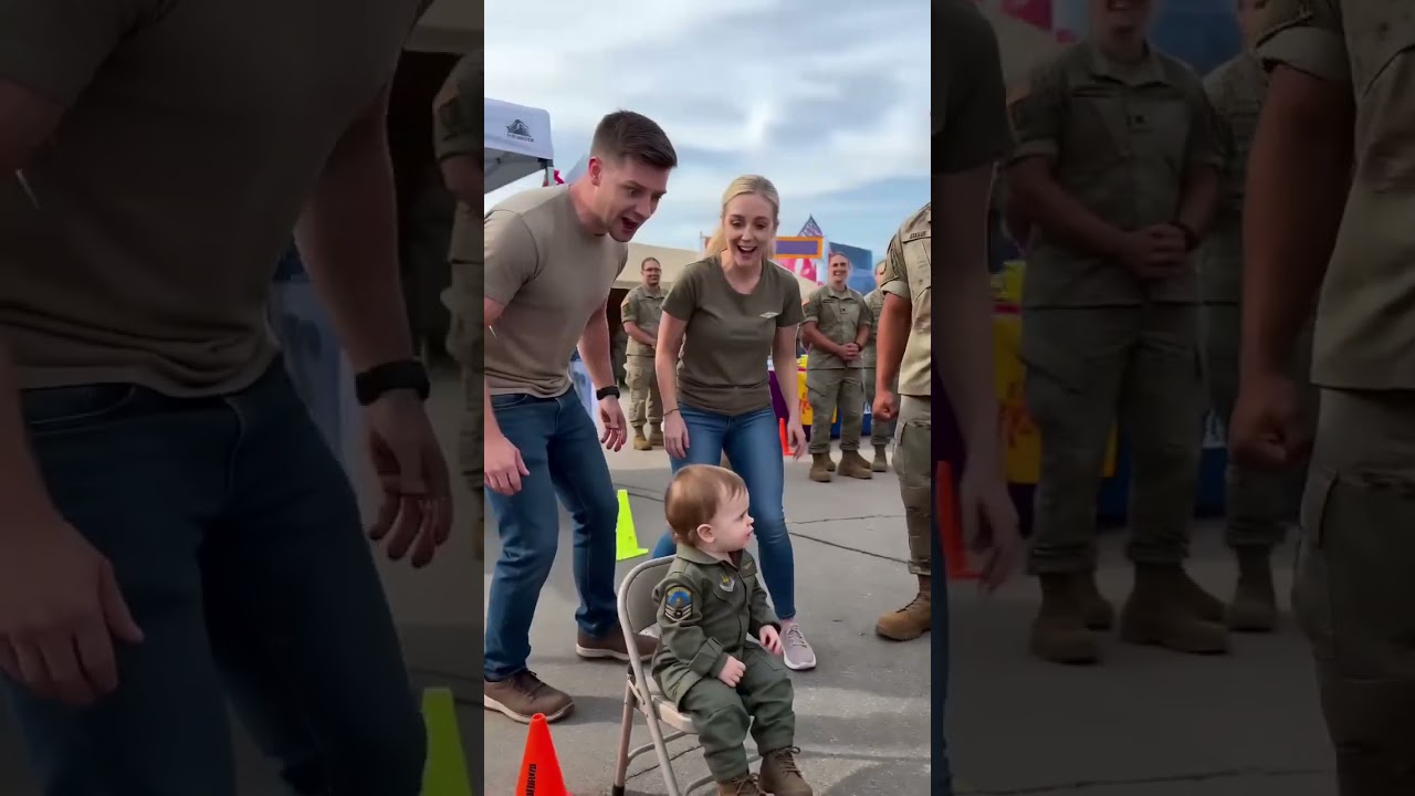 Tiny Commander Assigns Military Roles!