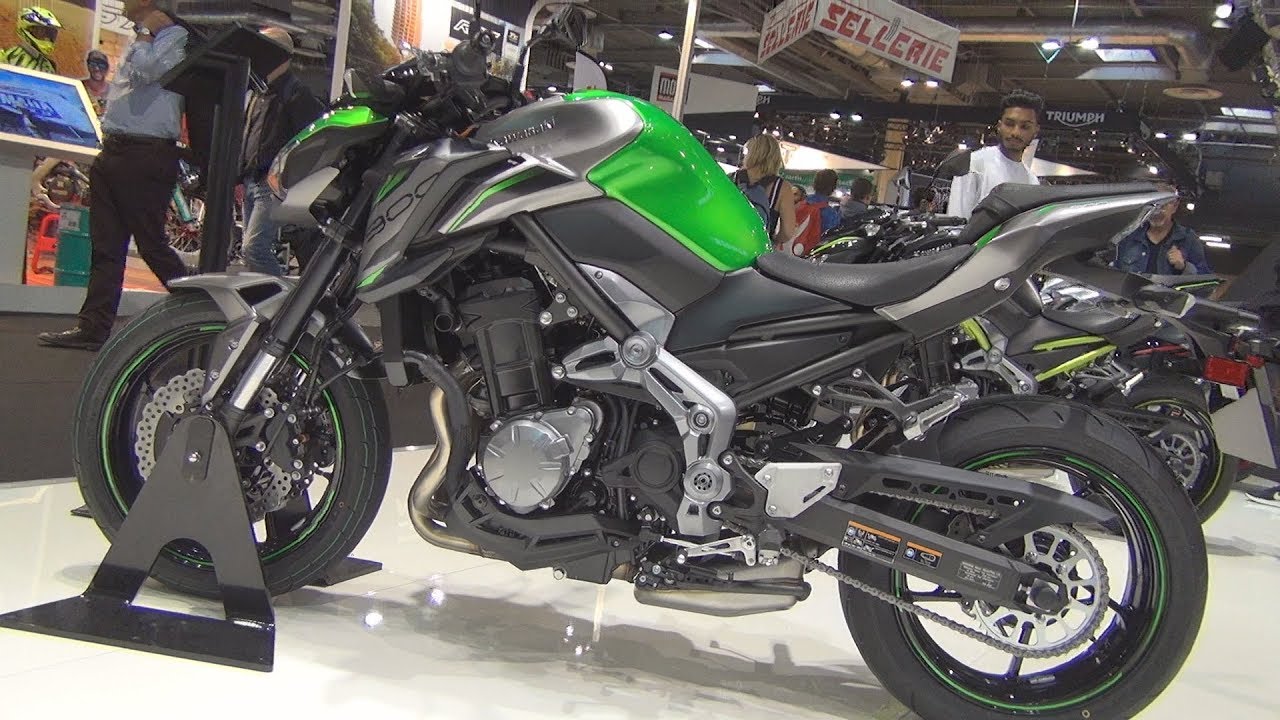 Kawasaki Z900 Candy Lime Green / Metallic Matte Graphite Gray (2019) Exterior and Interior