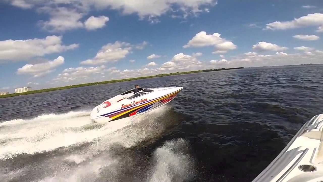 1998 Crownline 220