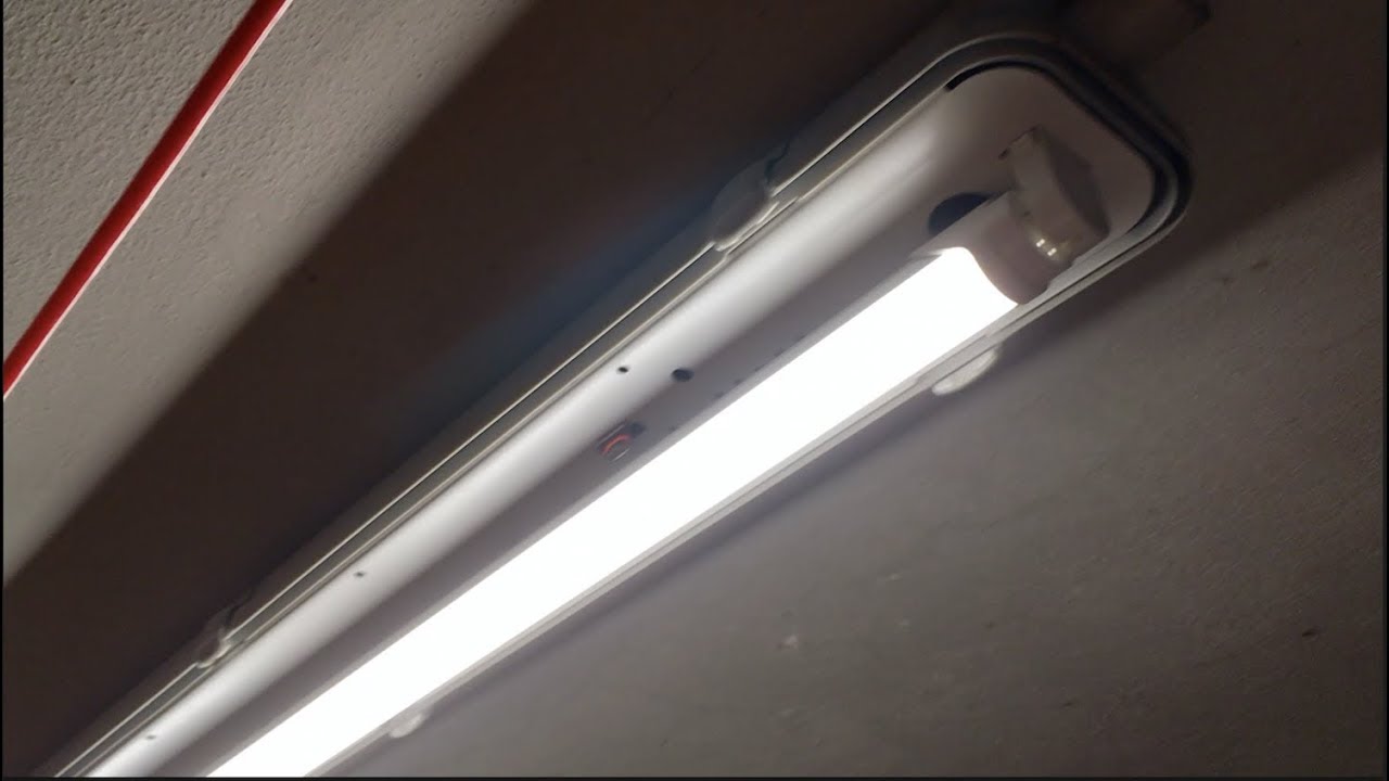 Modifica lampada al neon per tubi a led