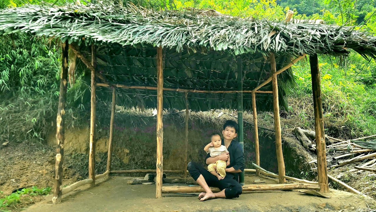 The woman who left her child for the city suddenly returned to ask for forgiveness.