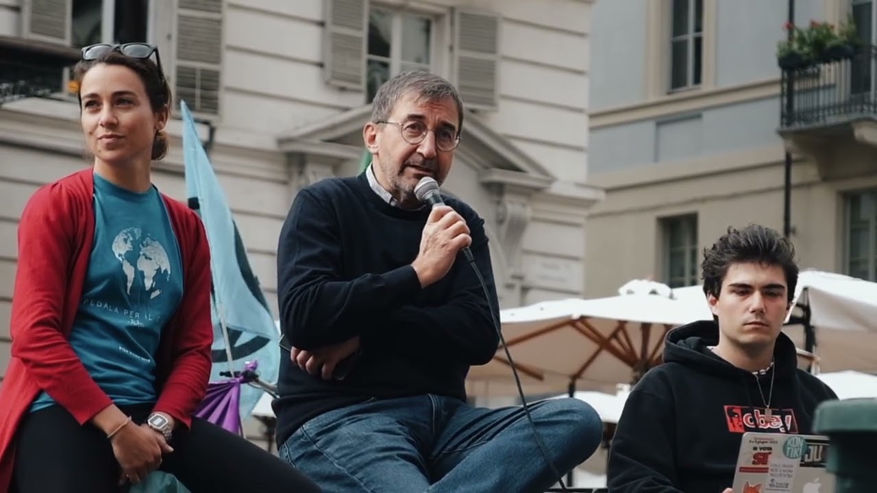"Torino capitale dello smog" | Talk in Piazza Carignano durante il FuoriSalone (dell'Auto)