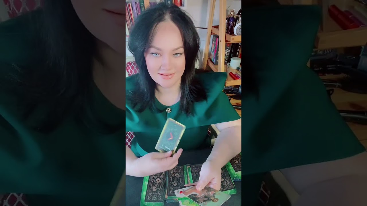ВЛИЯНИЕ ВАШЕГО РОДА НА ВАС☀️ПОСЛАНИЕ РОДА🕊️#tarot 