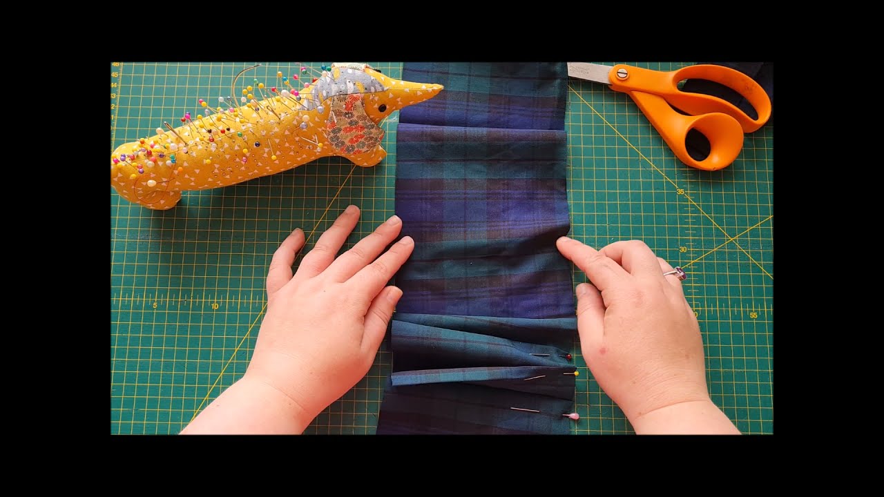 How to make a pleated doll skirt with tartan fabric