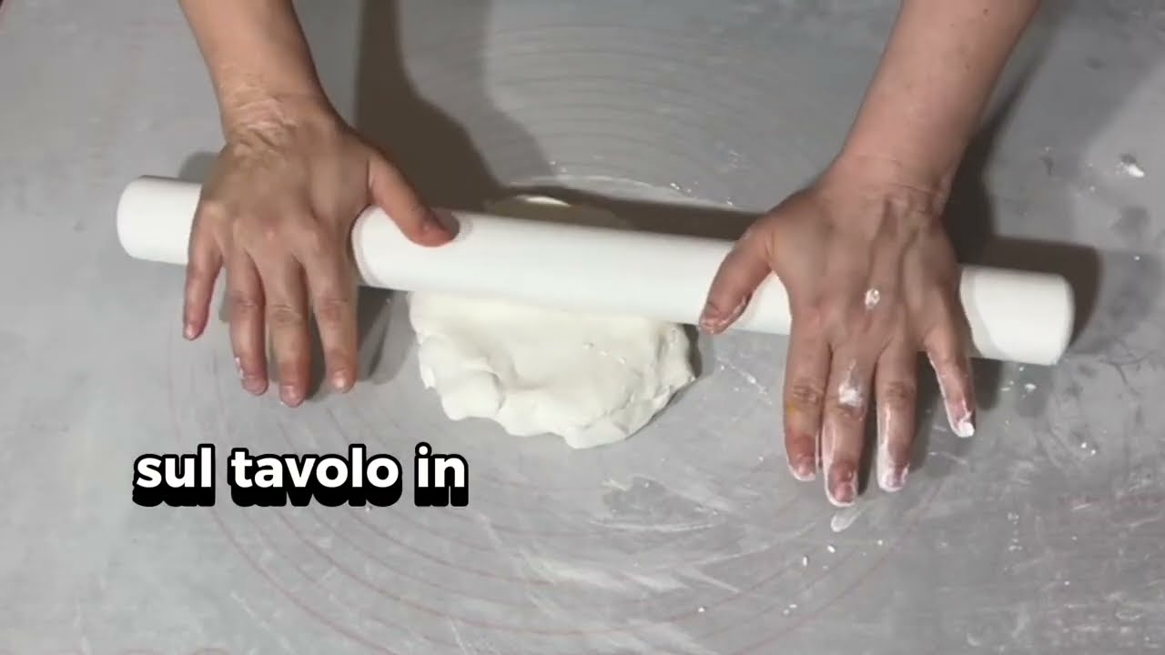 Come coprire un polistirolo con la Pasta di Zucchero - Colorglass di Cake&Cake