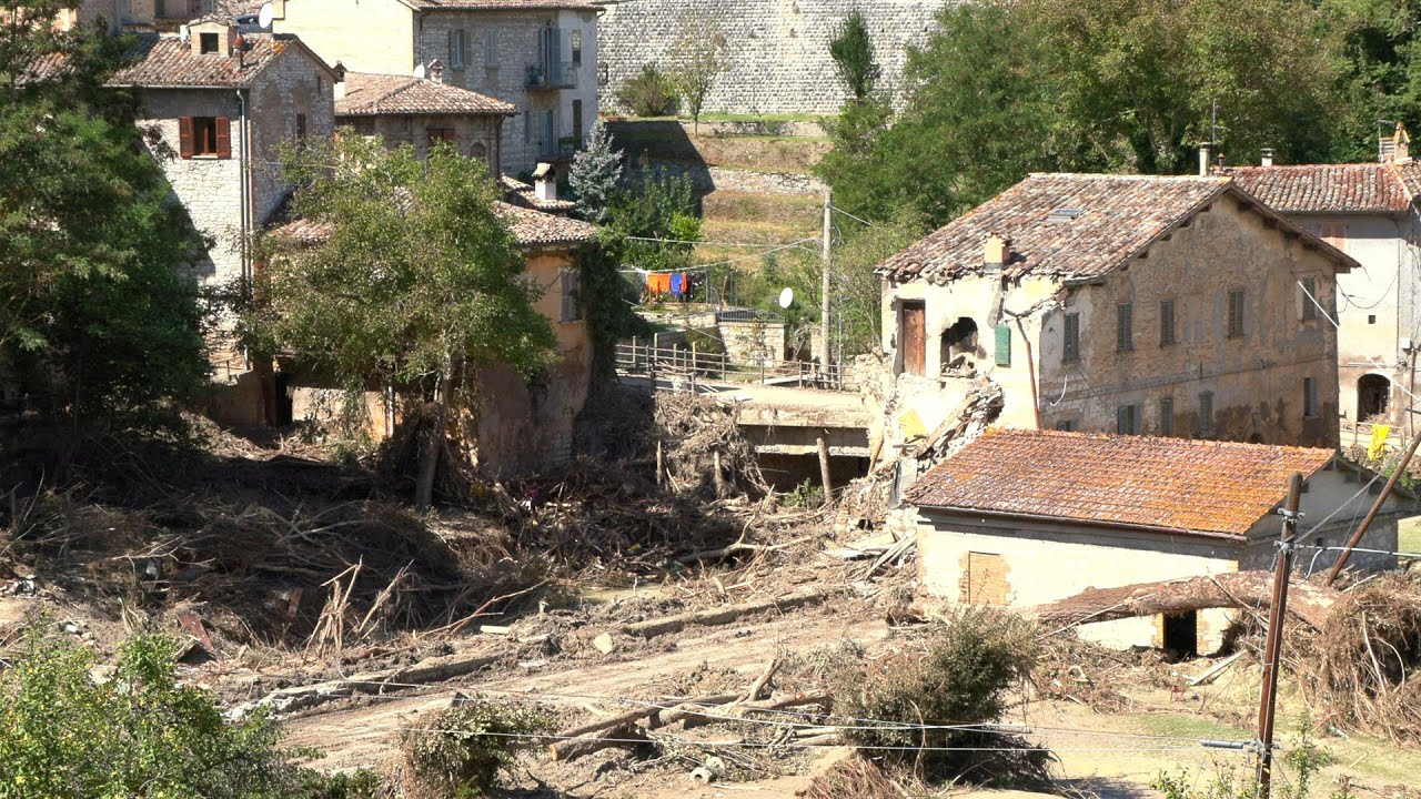 Pergola, edifici distrutti: danni molto ingenti