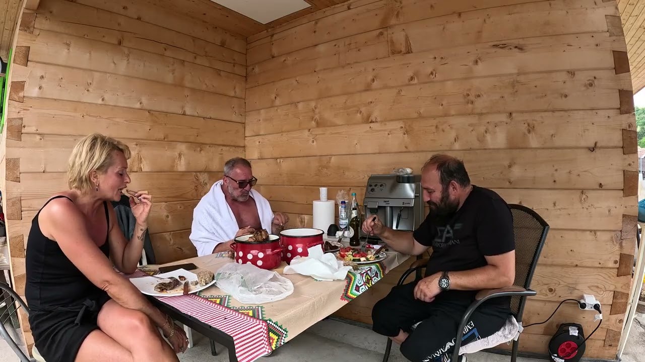 POMPIERU TRATATIVE DE AFACERI