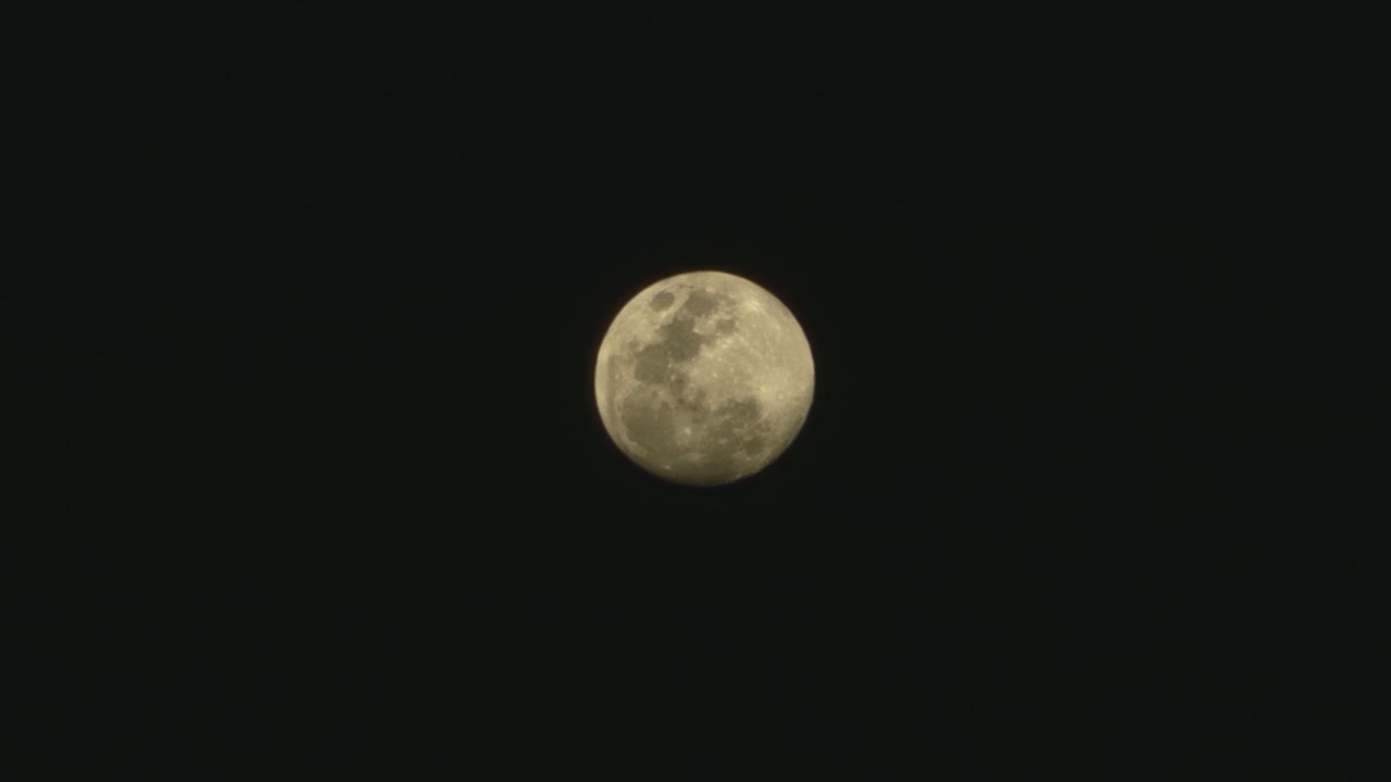 Observando la Luna desde El Salvador