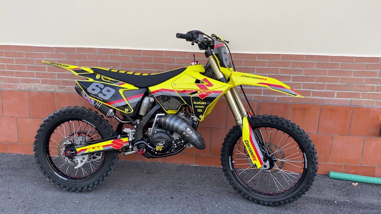SUZUKI RM 125 RM125 REBUILD SCALVINI RACING SOUND