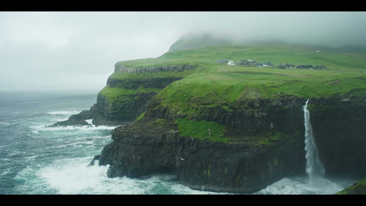 V&aacute;gar (travel short)