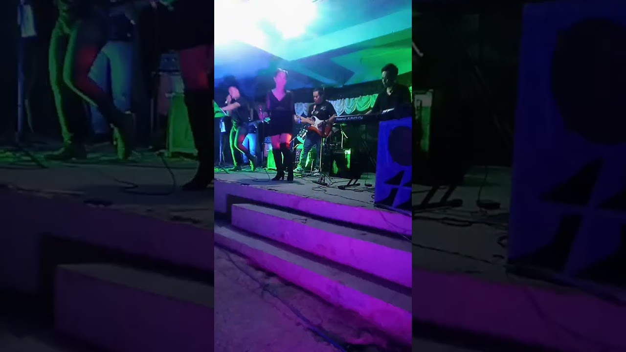 oblade oblada song cover by Other side band live concert...