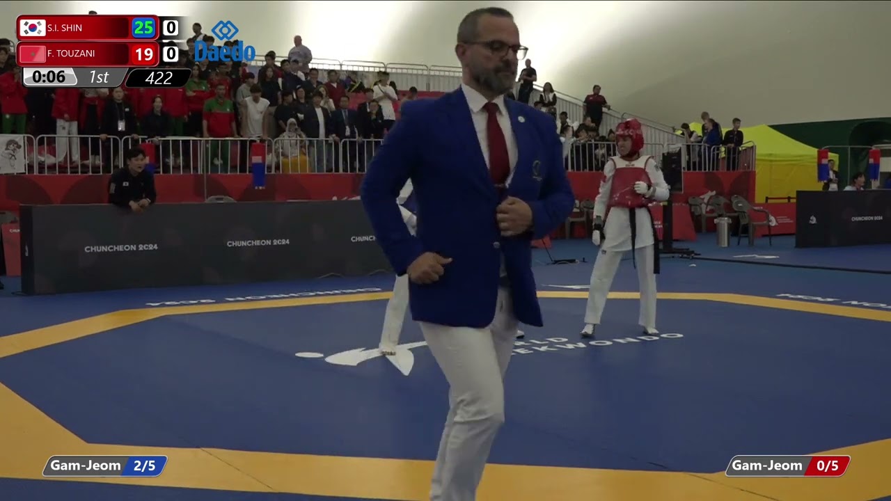 422 Round of 16 Women  44kg KOR S I  SHIN MAR F  TOUZANI