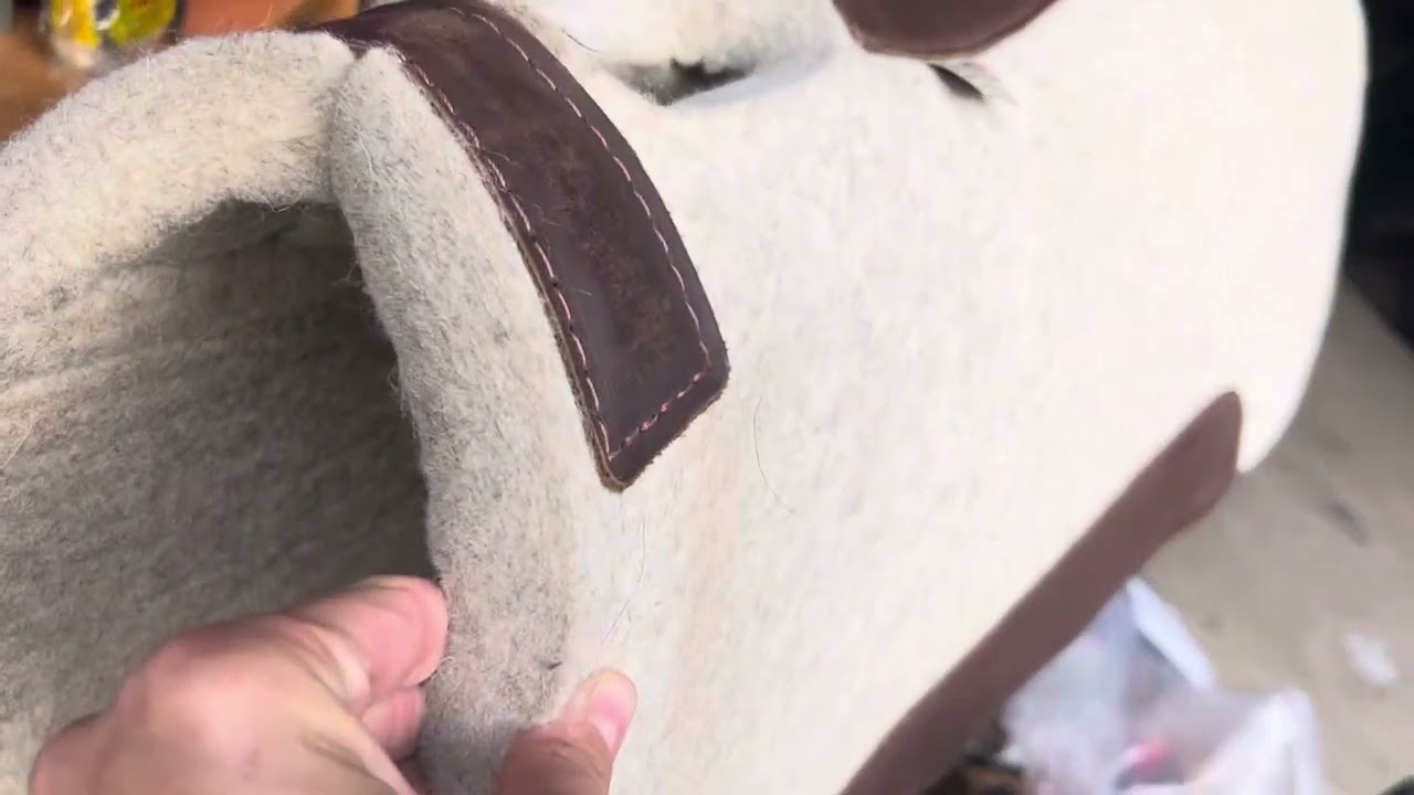 Comparing 5Star, Diamond Wool and Erie Wind Stables custom wool saddle pad