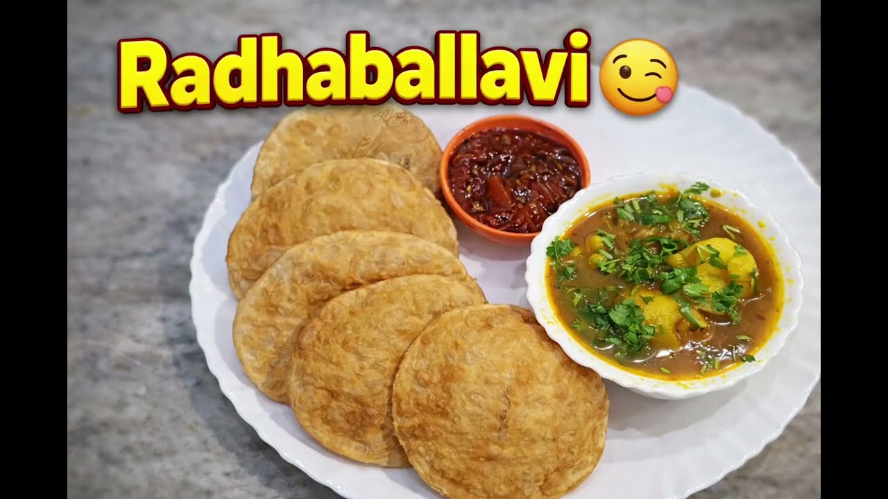 Kolkata Style Radhaballavi 😋 | Bengali Special Breakfast Recipe