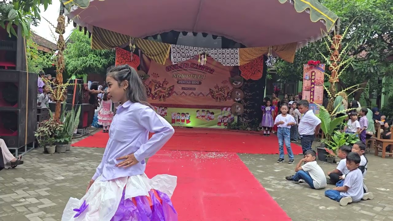 Fashion Show Kelas 4,5 dan 6 SDN PULE 1 KANDAT 