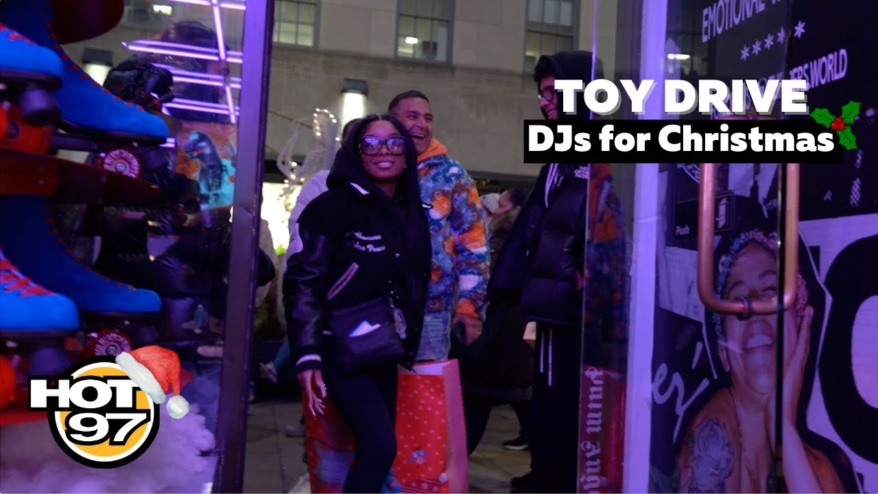 Heavy Hitters + Special Guests Take Over Flipper's Roller Boogie Palace to Donate Toys for Kids!