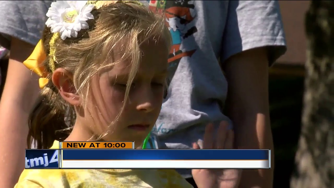 WATCH: Deployed mom's emotional surprise reunion with daughter at East Troy camp