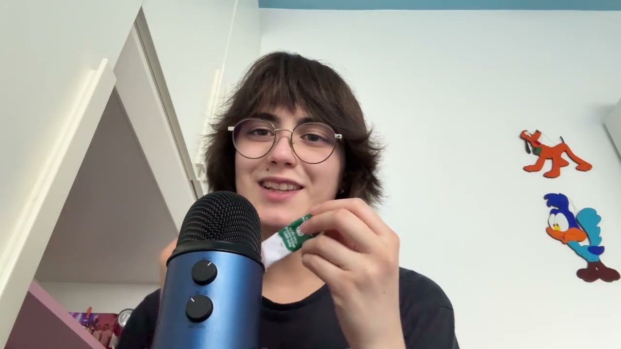 ASMR ITA 🇮🇹 - Video chiacchiere e nuovi trigger