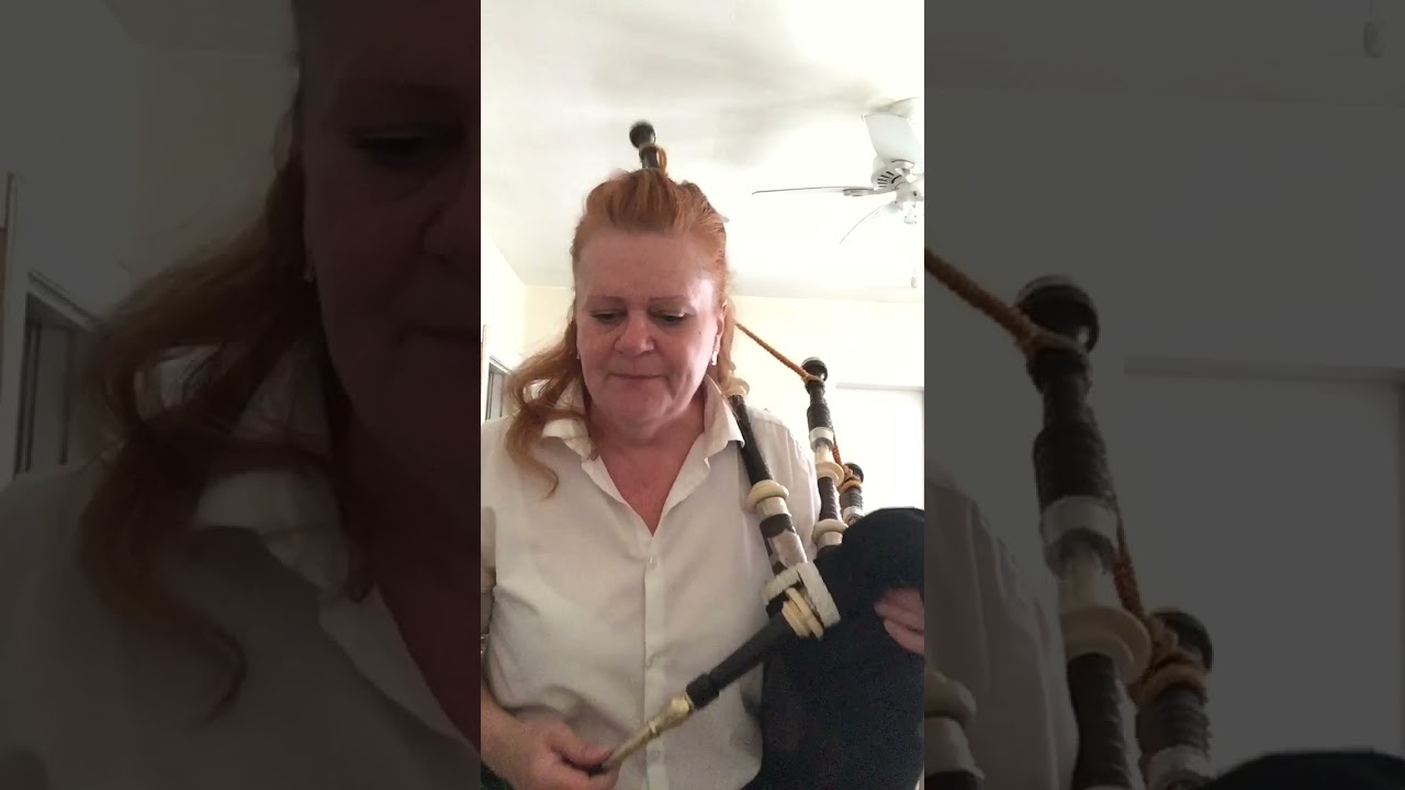 Striking in the bagpipes