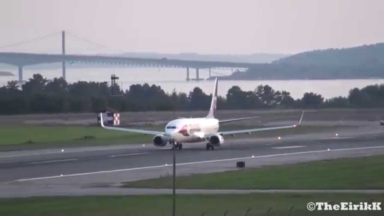 Travel Service OK-TVT B737-86N(WL) at Kjevik + ATC