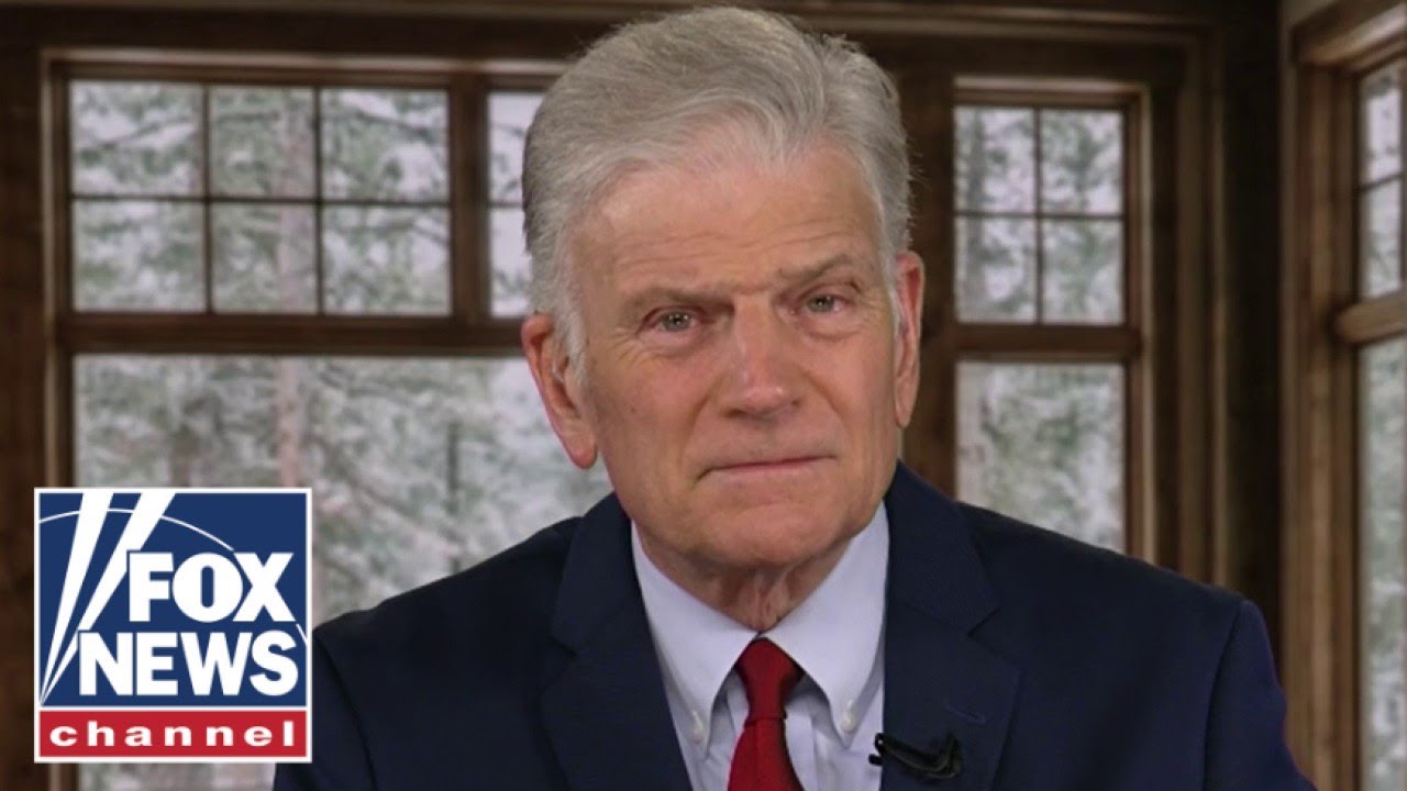 Franklin Graham&rsquo;s Christmas message: Hope, faith and giving to children