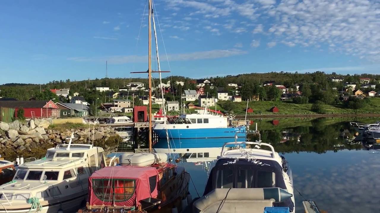 Gibostad tidlig sommermorgen