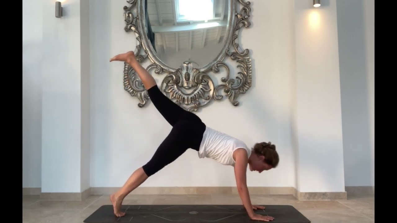 20-minute core & upper body vinyasa yoga x fitness flow - level II
