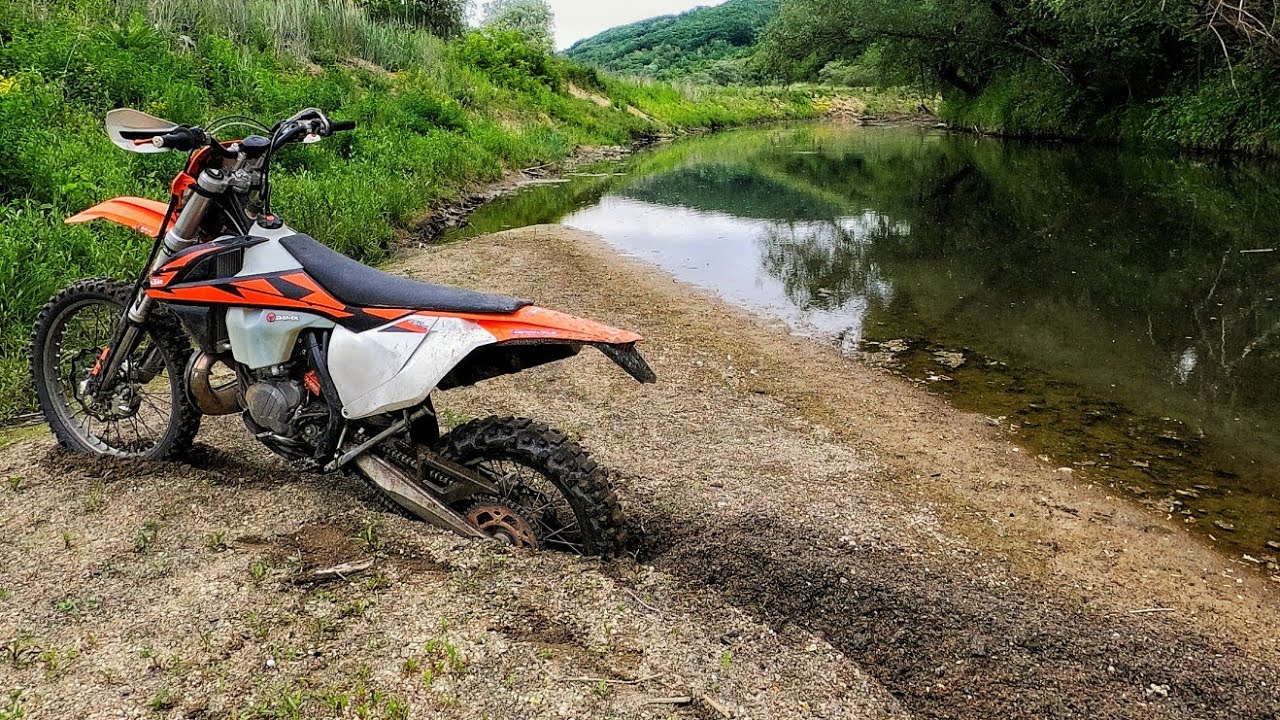 Best bike for ENDURO riding - KTM EXC 250 TPI