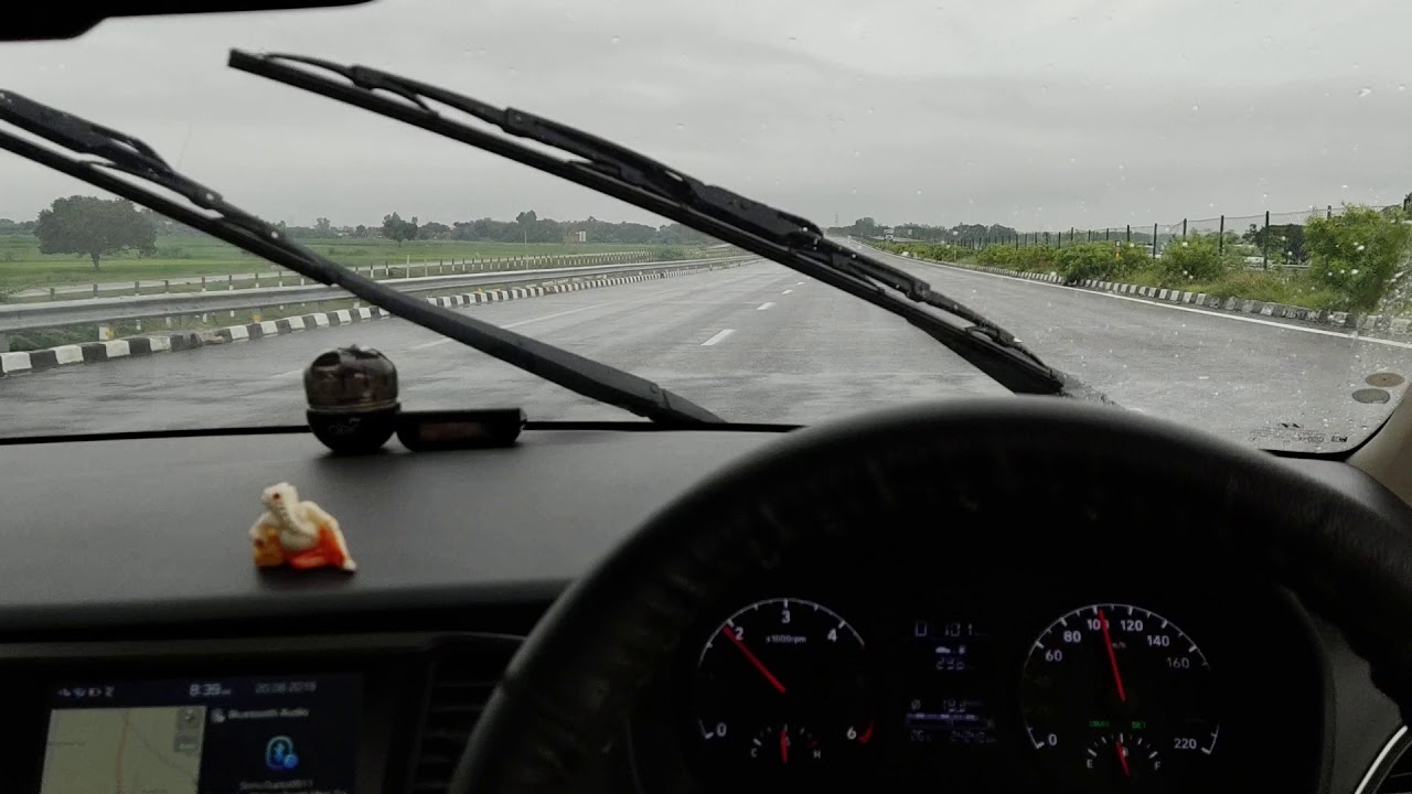 Hyundai Verna 2019 | Agra Lucknow Expressway | 14