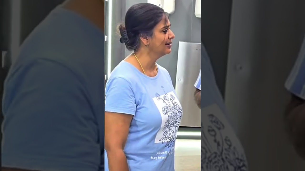 Actress Latha Rao Side view in Tshirt Part10