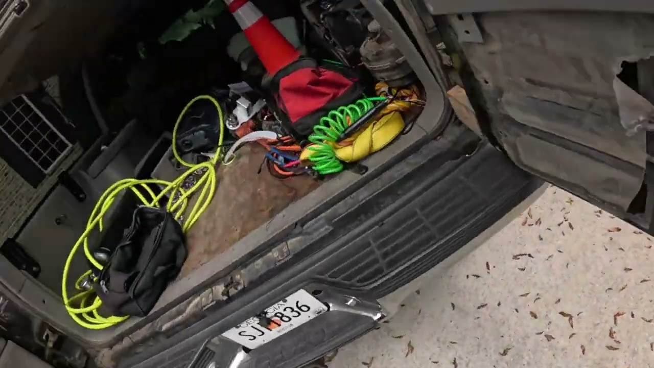 Memorial Day Tire Changes! - Got trapped, to seeing a broken jack!