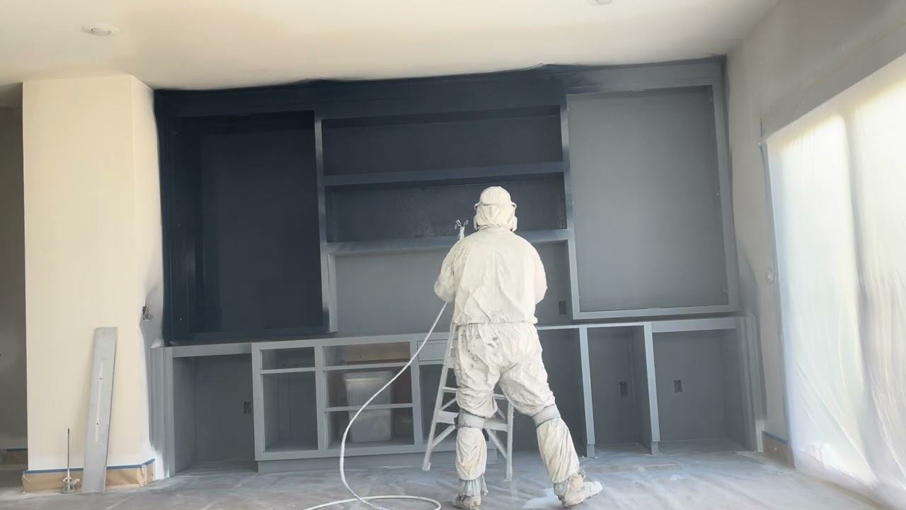 Pintando gabinetes de color azul