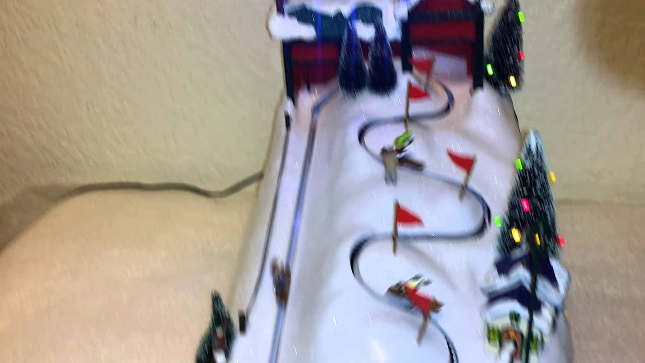Mr Christmas winter wonderland Alpine Slalom