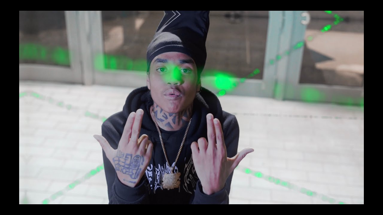 Baby Mexiko -  Baby Kia Flow (Official Music Video)