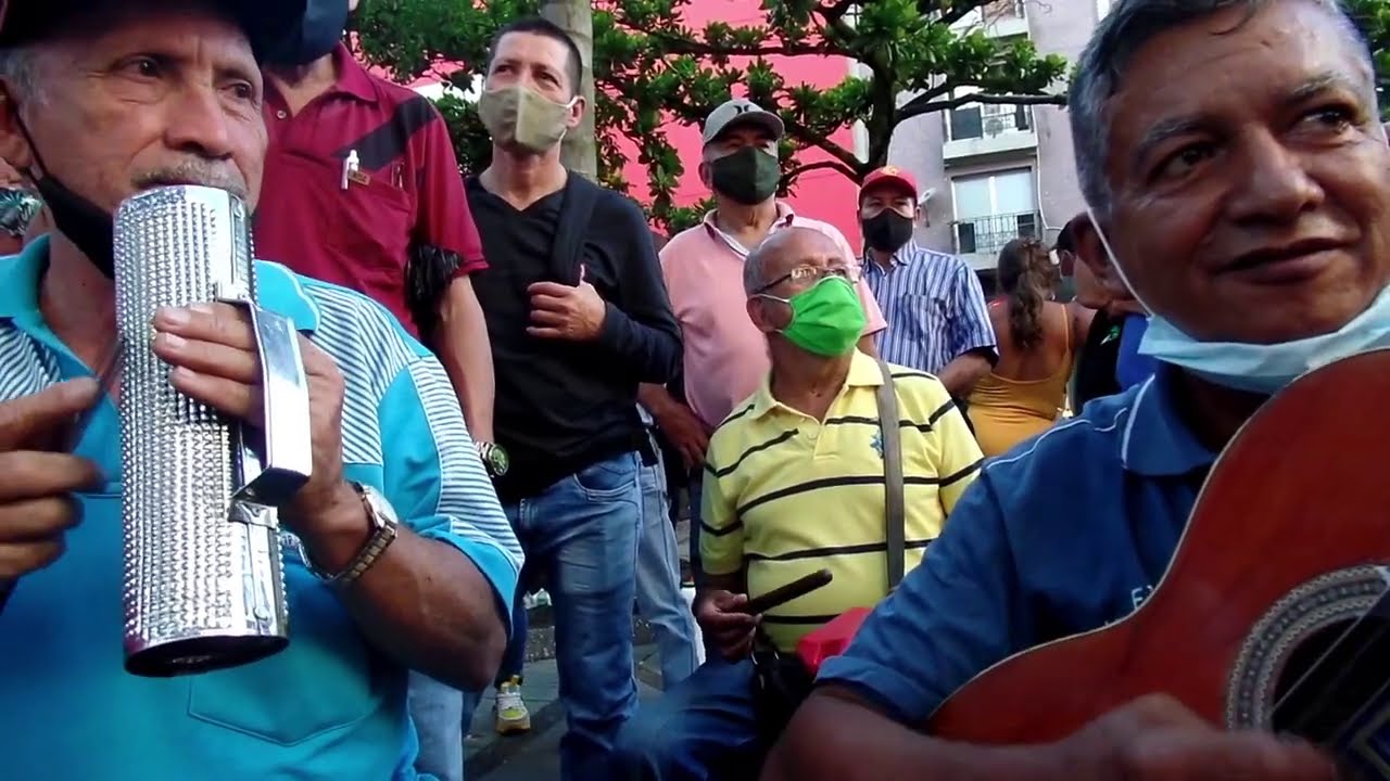 Medellín Alegre - 15