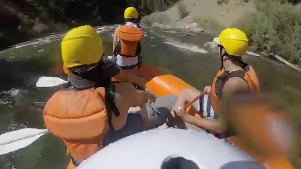 BBCOM Rafting Team Builder